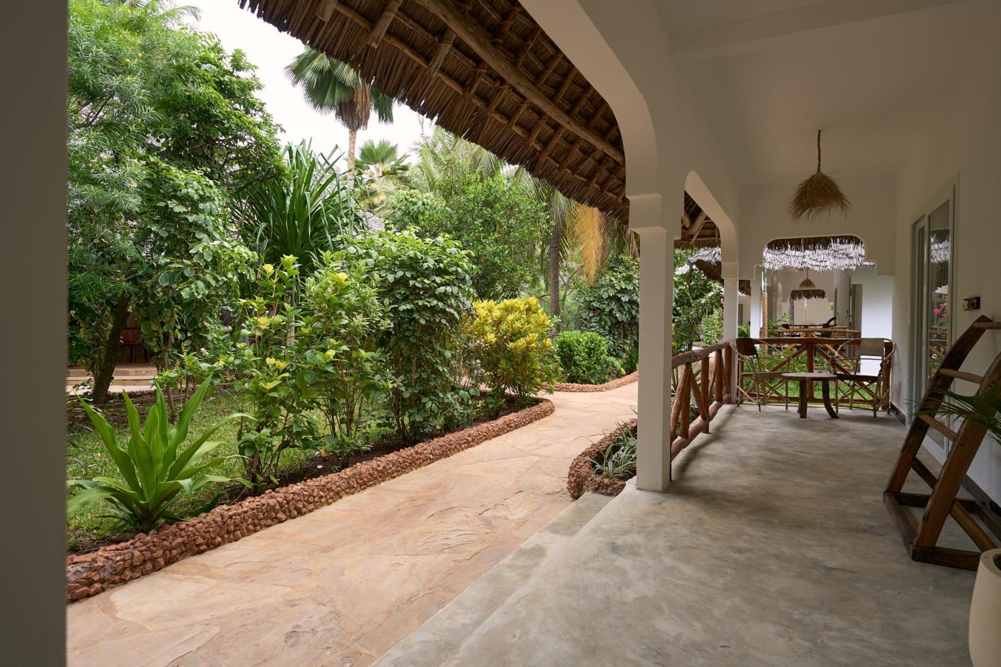 African Hotel